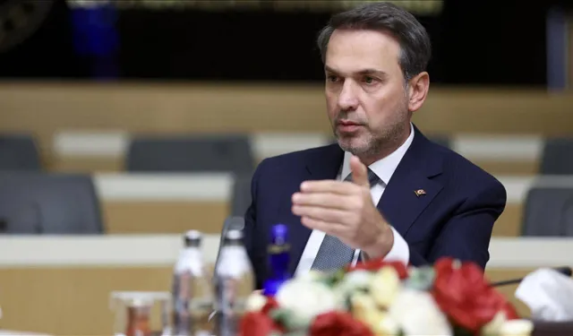 Bakan'dan petrol fiyatları için kritik uyarı: 'Daha da yukarı çıkabilir!'