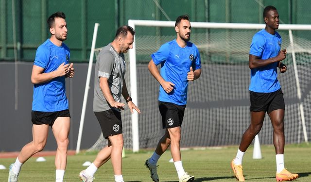 Manisa FK'da ilk etap bitti