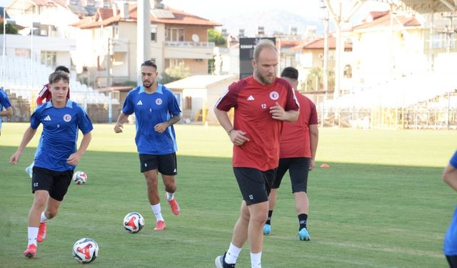Fethiyespor'a 4 önemli takviye