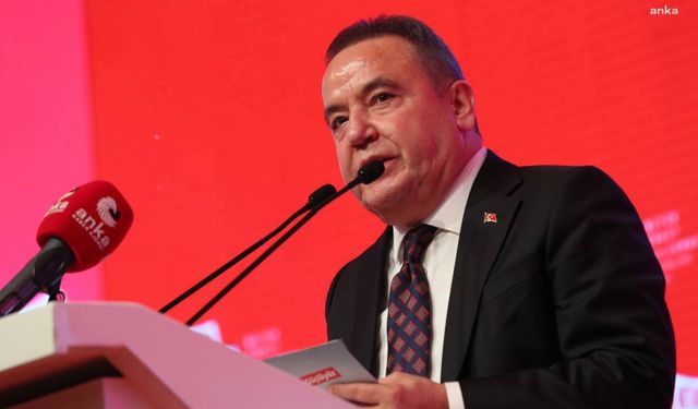 Muhittin Böcek'ten Antalyalılara mesaj: Torosların evladı sizleri çok özledi