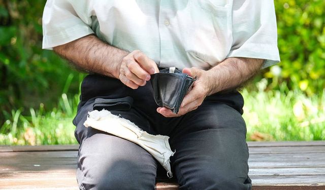 Maaşlar eridi, cüzdanlar boşaldı: DİSK-AR'dan çarpıcı rapor