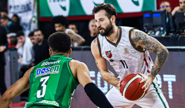 Karşıyaka potasında Thomas'tan veda