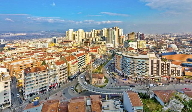 İzmir Karabağlar’da 5.192 metrekarelik milyonluk arsa mahkemeden satışa çıkıyor