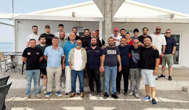 Karşıyaka’dan camiaya çağrı: “Artık herkes elini taşın altına koymalı”