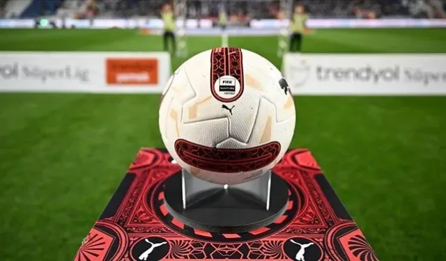 Süper Lig 2025-2026 sezonu fikstür çekimi başladı! Derbi haftaları belli oldu!
