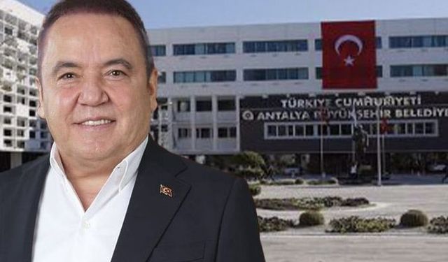 Muhittin Böcek görevden uzaklaştırıldı