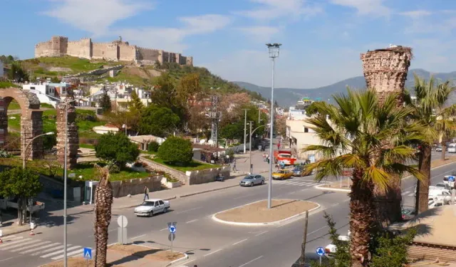Selçuk’ta yollar yeniden yazılıyor: Trafik artık tek yönden akacak, şehir nefes alacak