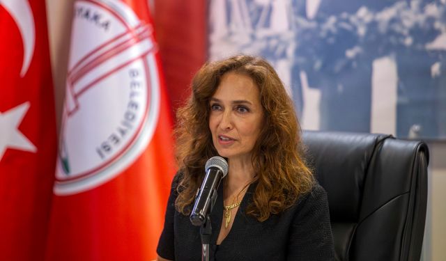 Başkan Ünsal sözünü tuttu: Karşıyaka’da Ateş Özerk’in adı spor salonunda yaşayacak