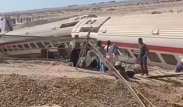 Mısır’da tren faciası: 3 ölü, 103 yaralı