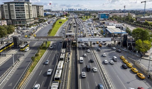 30 Ağustos Zafer Bayramı kutlamaları için yollar trafiğe kapatılacak