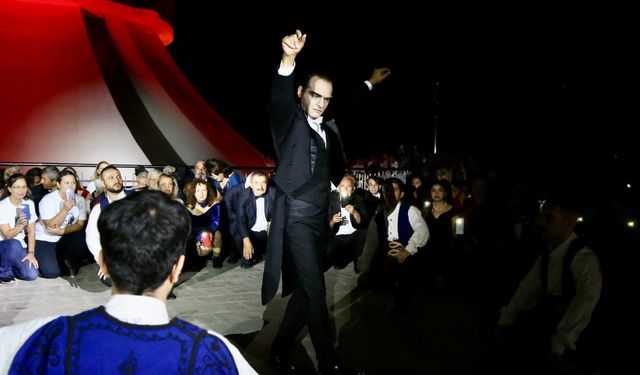 Karşıyaka’da Cumhuriyet coşkusu dansla buluşuyor