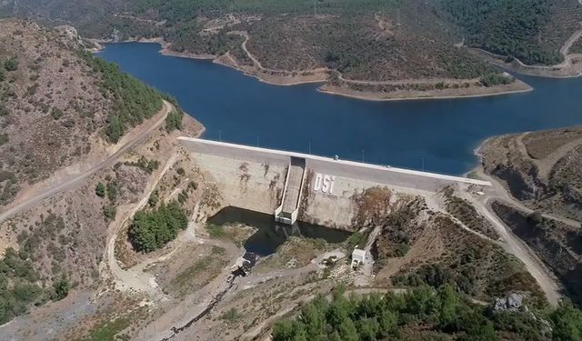 Çeşme’nin su çilesi bitiyor: İzmir'de İki baraj ve arıtma tesisi hizmete girdi