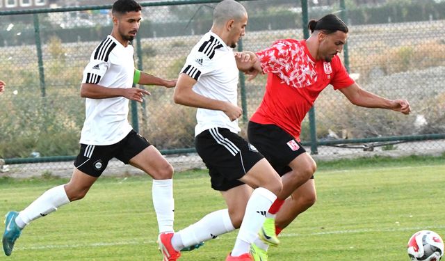 Yeni sezon öncesi ilk ciddi prova: Altay, aynı gruptaki rakibi Balıkesirspor'a hazırlık maçında boyun eğdi