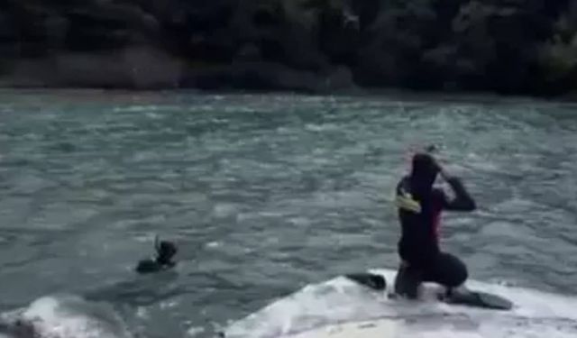 Facia: Tekne alabora oldu, bir kişi hayatını kaybetti