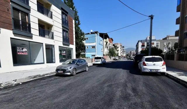 Bornova’da yollar yenileniyor: Güvenli ve konforlu ulaşım için büyük adım
