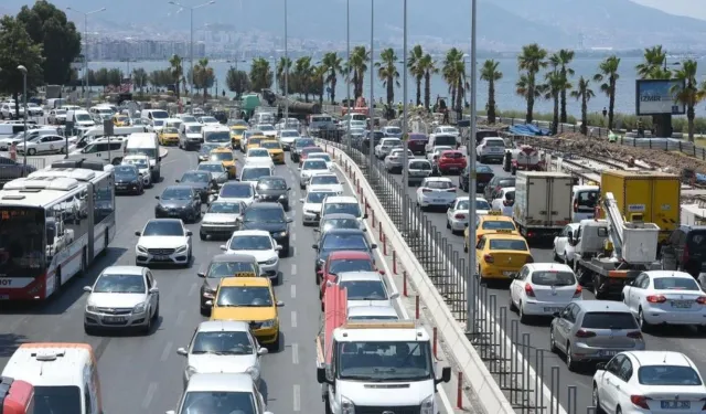 Sürücüler dikkat: İzmir'de 29 Ağustos'ta kritik yol trafiğe kapanıyor!