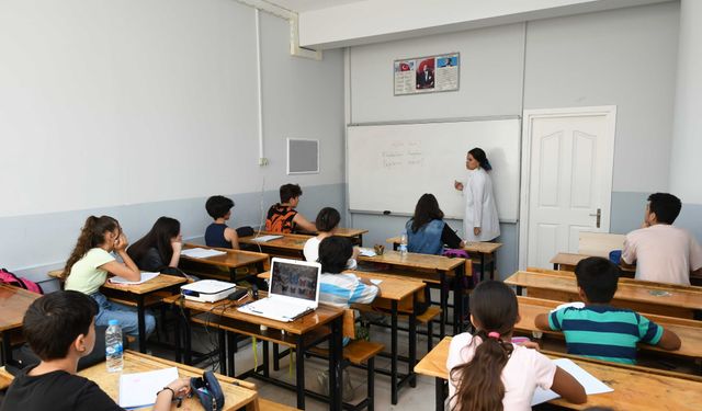 KARBEM’de ücretsiz eğitimle LGS’de yüzde 96’lık büyük başarı
