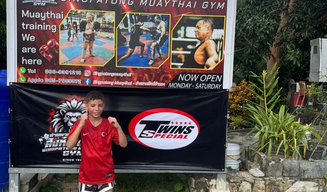Bostanlısporlu 10 yaşındaki Mert, Türkiye Şampiyonası için Tayland’da ringe çıktı