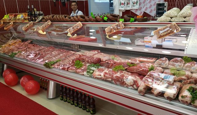 Selçuk Belediyesi’nden dikkat çeken karar: Halk MarkEt’te et tedariki artık Denizli’den