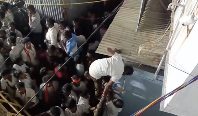 Hindistan’da miting faciası: 39 ölü, 58 yaralı