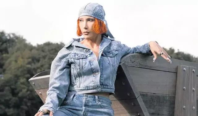 Hande Yener’den Amsterdam çıkarması
