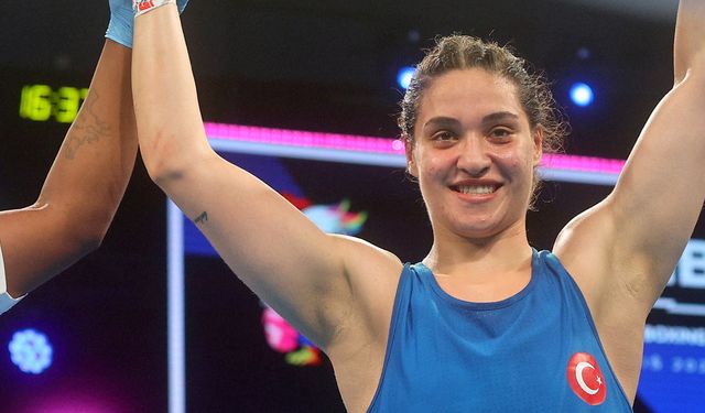 Milli boksör Büşra Işıldar dünya ikincisi oldu