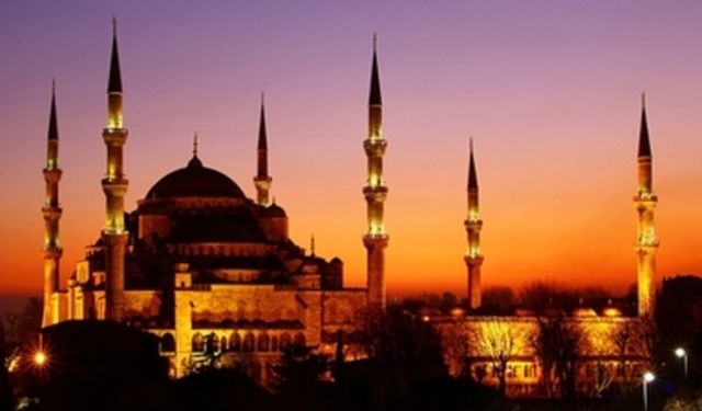 2025 üç aylar ne zaman başlıyor? Ramazan için geri sayım ve takvimdeki önemli tarihler