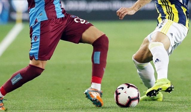 TFF duyurdu, maç saati değişti: Fenerbahçe - Trabzonspor derbisi saat kaçta oynanacak?
