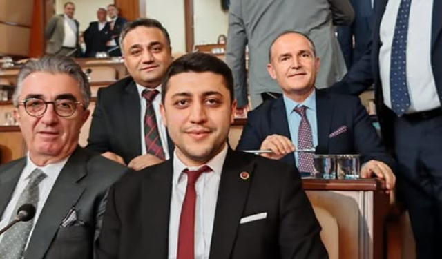 Bayrampaşa’da CHP’li Murat Salman istifa etti