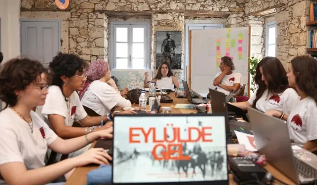 Çeşme’de tarihi hikâyeler gençlerin tasarımlarıyla canlandı