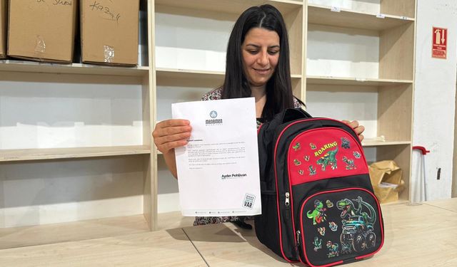 İzmir Menemen'de 2 bin öğrencinin yüzü eğitim desteğiyle güldü