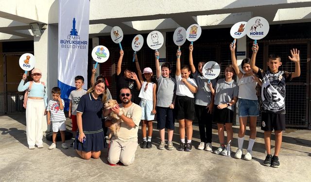 İngilizce dersini Pako'nun sevimli sakinleriyle yaptılar