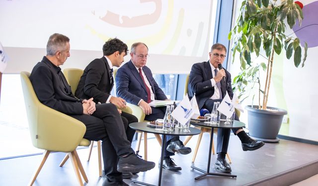 Başkan Tugay: İklim kriziyle mücadeleye herkes destek vermeli