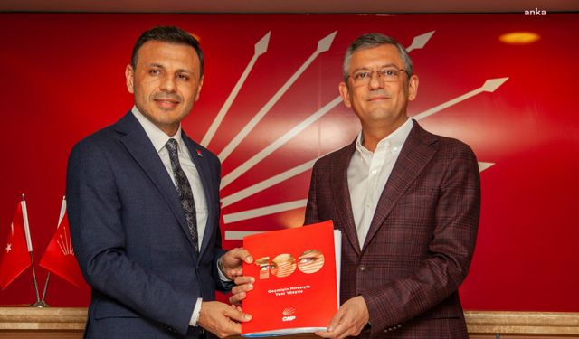 Ekrem İmamoğlu’ndan Özgür Çelik’e tebrik mesajı