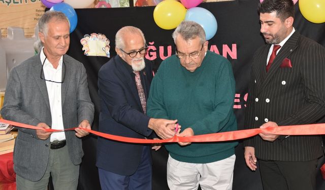 ‘Kitapsız büyüyen çocuk, susuz ağaca benzer’