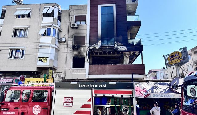 İzmir Buca'da korkutan yangın!