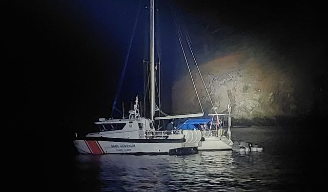 Fethiye açıklarında 35 düzensiz göçmen yakalandı