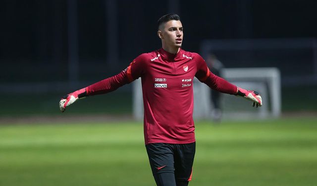 TFF duyurdu: Berke Özer kamptan izinsiz ayrıldı!