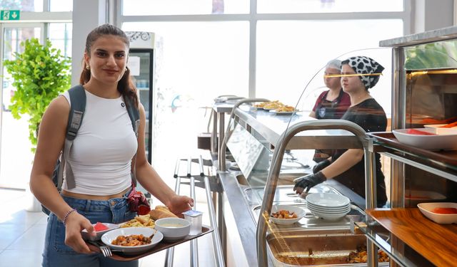 Buca'dan öğrencilere bütçe dostu destek