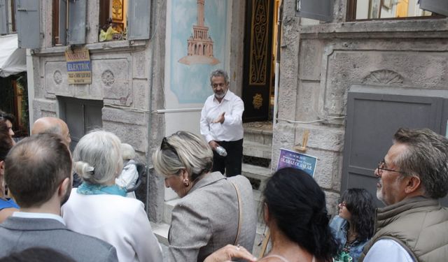 Tuvale yansıyan sorgulamalar