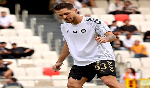 Altay'da savunma hattı çöktü: Genç stoper Hikmet Çolak'tan kötü haber