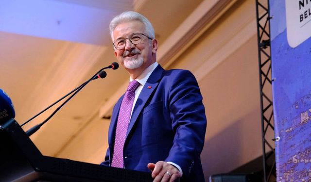 Eski Nilüfer Belediye Başkanı Turgay Erdem tutuklandı: 22 gözaltı, 1 şirkete kayyum atandı
