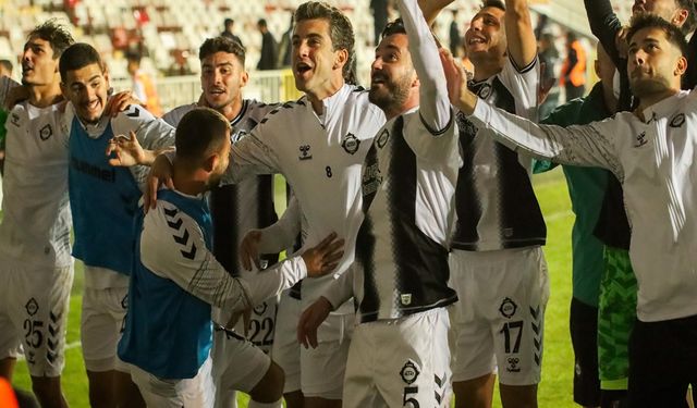 Altay, Tire deplasmanında şeytanın bacağını kırdı
