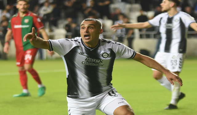 Altay’da Murat Uluç’tan özür videosu: “Karşıyaka camiasına saygısızlık etmem”