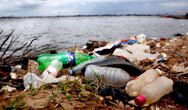 Toprağımızdaki gizli tehlike: Plastik kirliliği