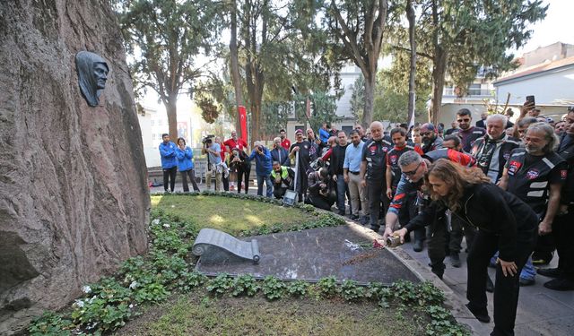 Karşıyaka’da anlamlı buluşma: Üç vatan toprağı, Zübeyde Anne’nin huzurunda birleşti