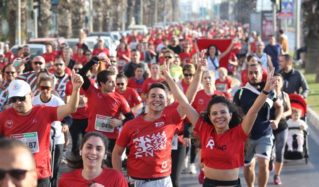 Karşıyaka'da Ata’dan Ana’ya Saygı Koşusu için geri sayım başladı