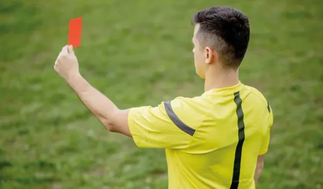 Bahis skandalında derin kriz: 17’si hakem 21 kişi hakkında gözaltı kararı