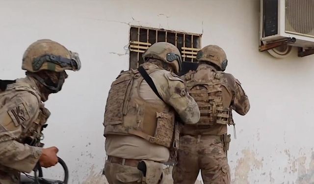 Organize suç örgütlerine 7 ilde darbe: 64 şüpheli yakalandı