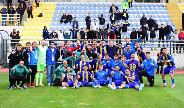 Bucaspor 1928’de ilk galibiyet sevinci